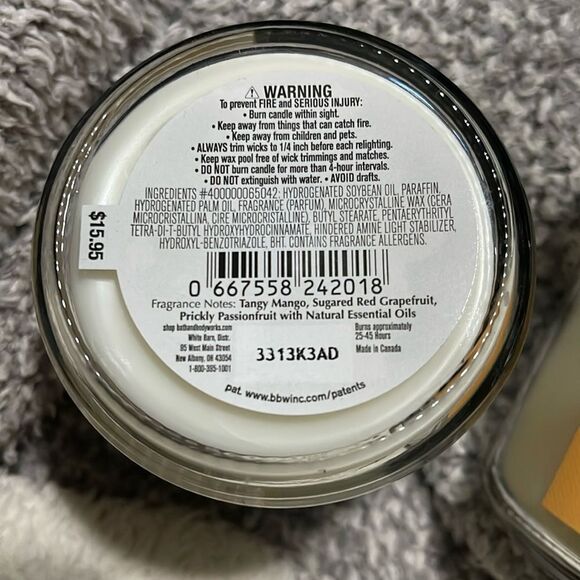 NWT- White Barn. Two “Mango Passion” 7oz Candles - Picture 3 of 4
